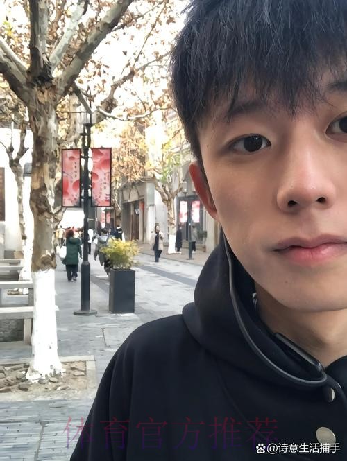 记者:纳乔担心自己的未来 近日将与安帅进行对话 记者:纳乔担心自己的未来 近日将与安帅进行对话